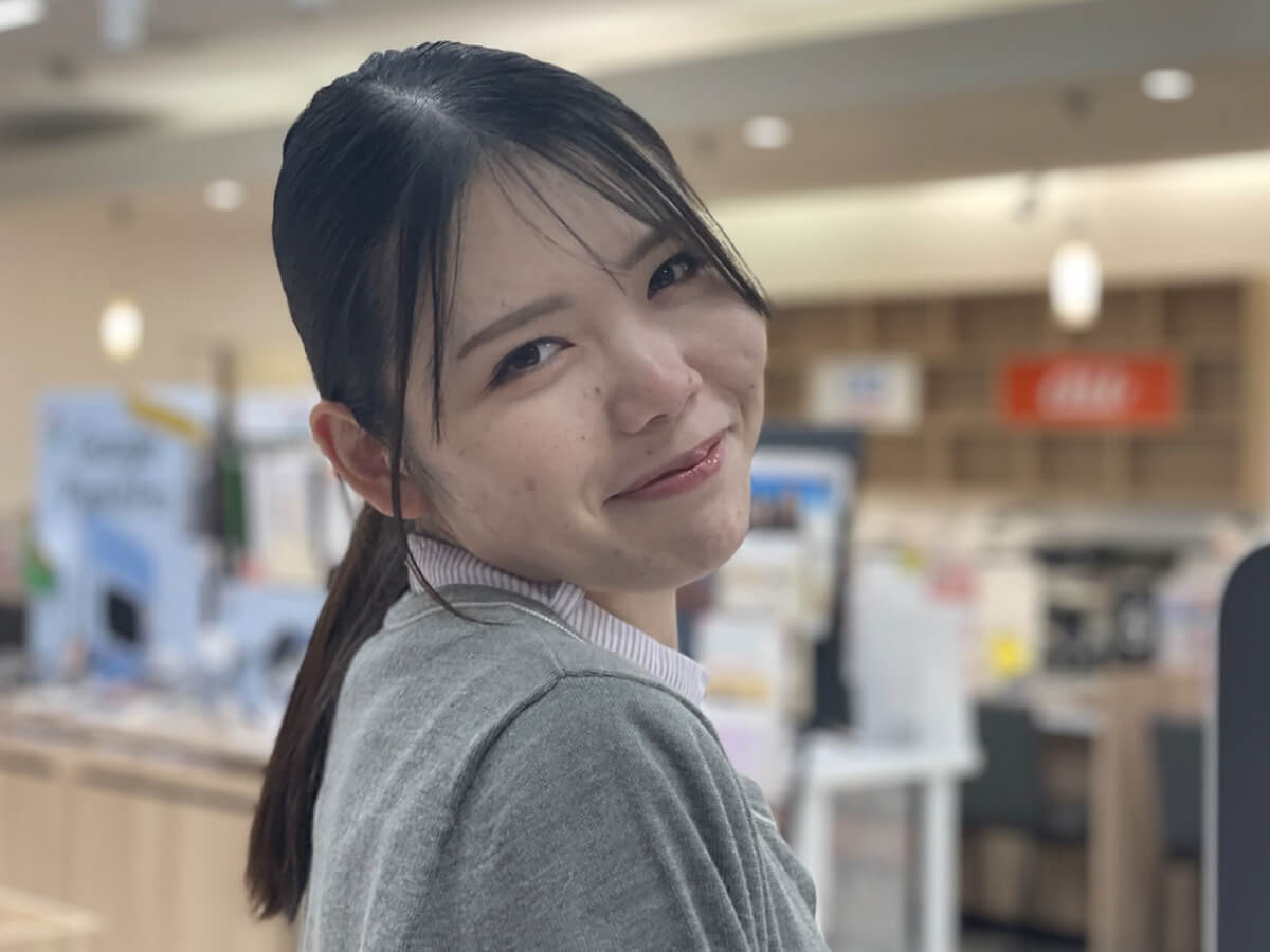 auショップ紫野 主任 橋度先輩